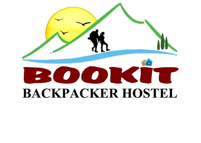 Bookit Backpacker Hostal